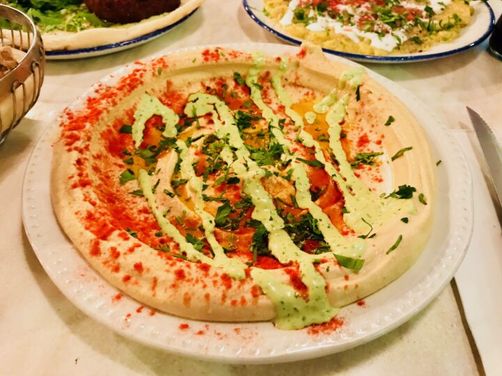 Hummus at restaurant Olive Korner in Tel Aviv Israel ; Tel Aviv City Trip Travel Blog Inspirations