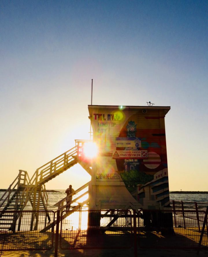 Life Guard house for beach life blog in Tel Aviv Israel; Tel Aviv City Trip Travel Blog Inspirations