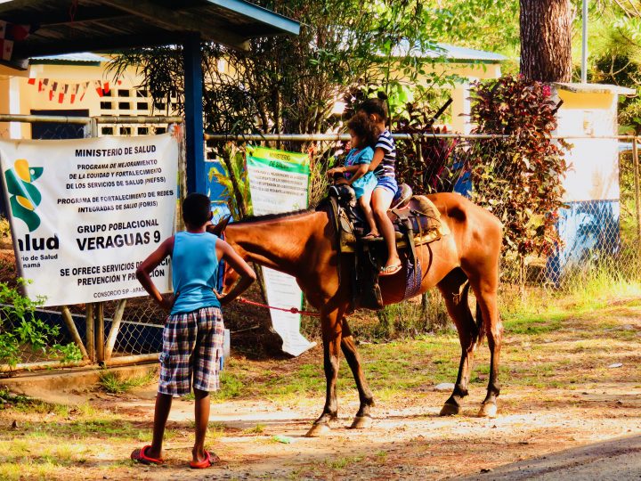 Daily life on horse in Santa Catalina Panama; Panama Travel Blog Inspirations