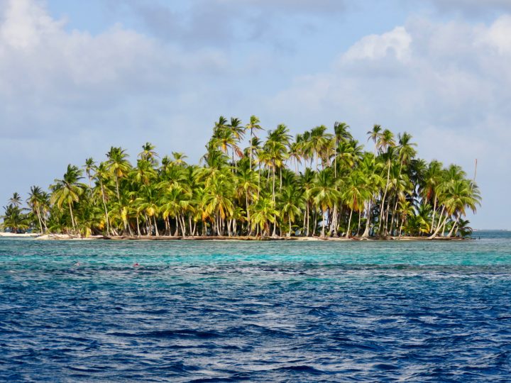 Stunning view over San Blas Islands Panama; Panama Travel Blog Inspirations