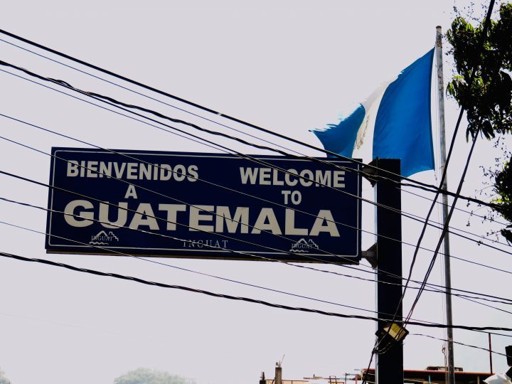 Flag border route Guatemala, Guatemala Travel Blog