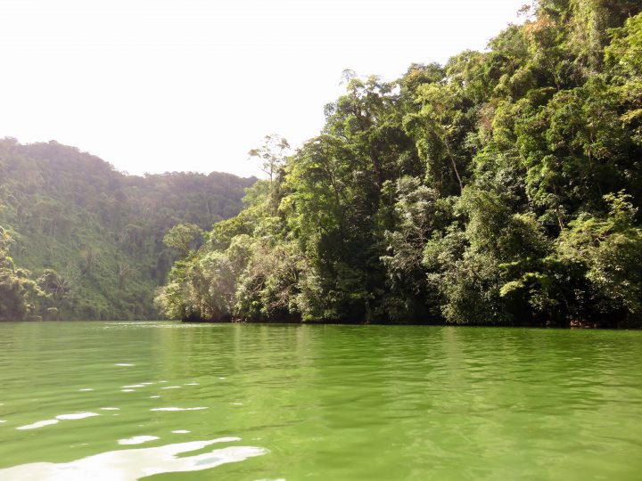 River cruising Río Dulce & Lívingston