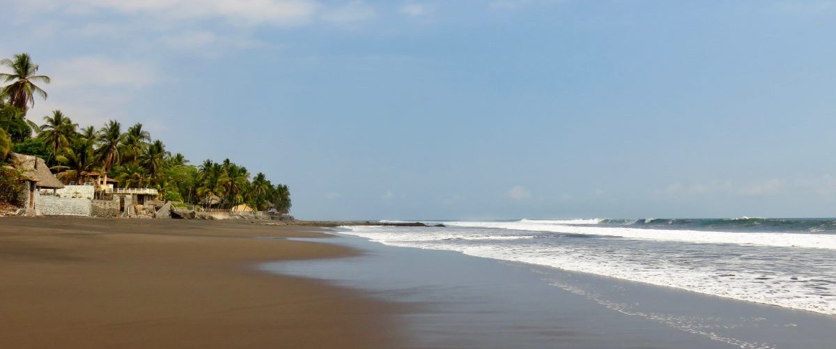 Surfing black beaches in El Salvador, El Salvador Travel Blog