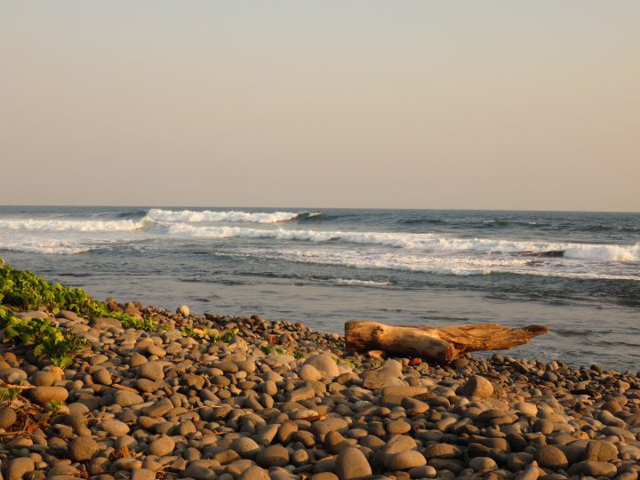 Surf break La Bocana in El Tunco El Salvador, El Salvador Travel Blog