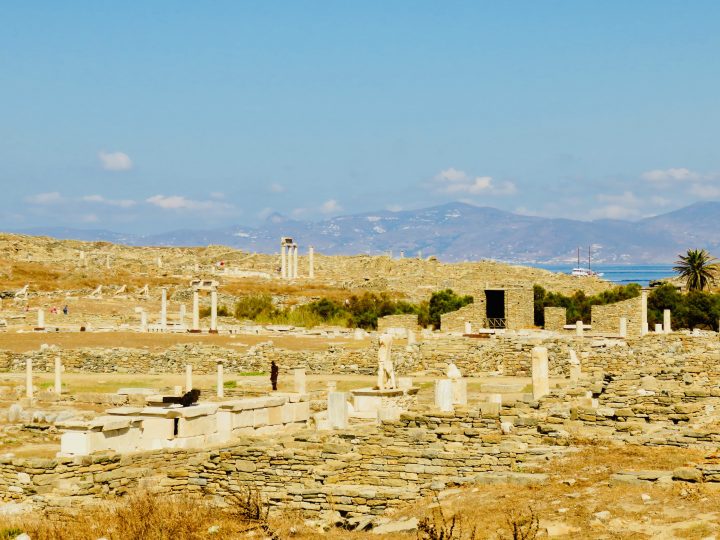 Overview old town of Delos Greece, Greek Cyclades Travel Blog