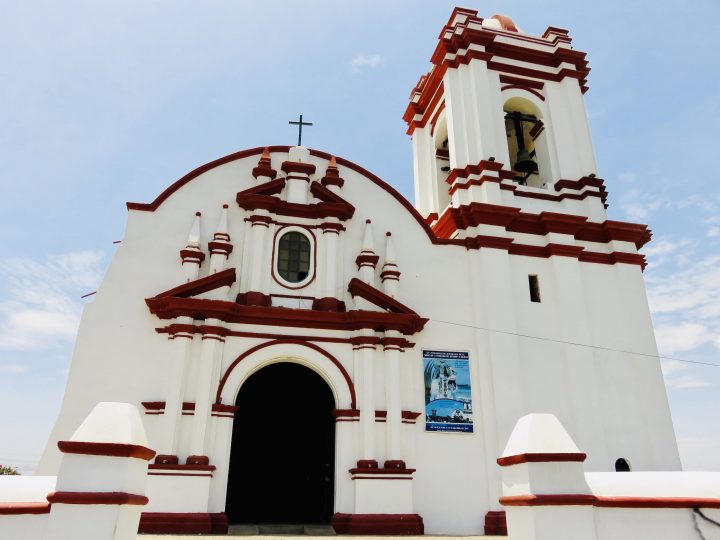 Iglesia de Huanchaco Peru, Travel Blog Peru