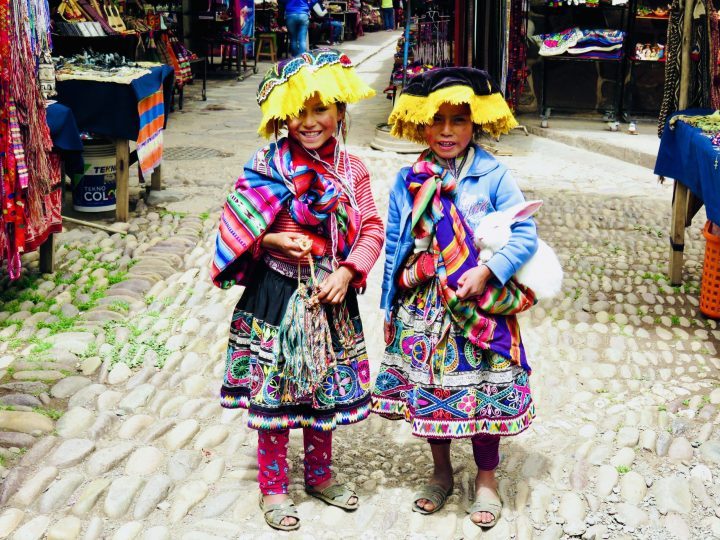 Kids Market Pisac Sacred Valley Peru, Travel Blog Peru