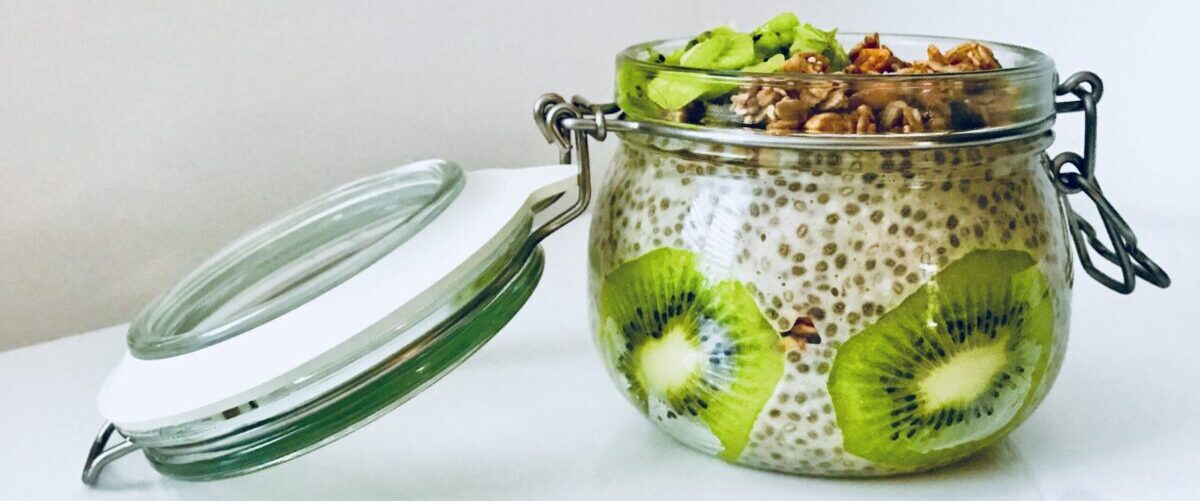 Chia Pudding with Kiwi and Granola Food Breakfast Recipe Food Blog and Inspirations