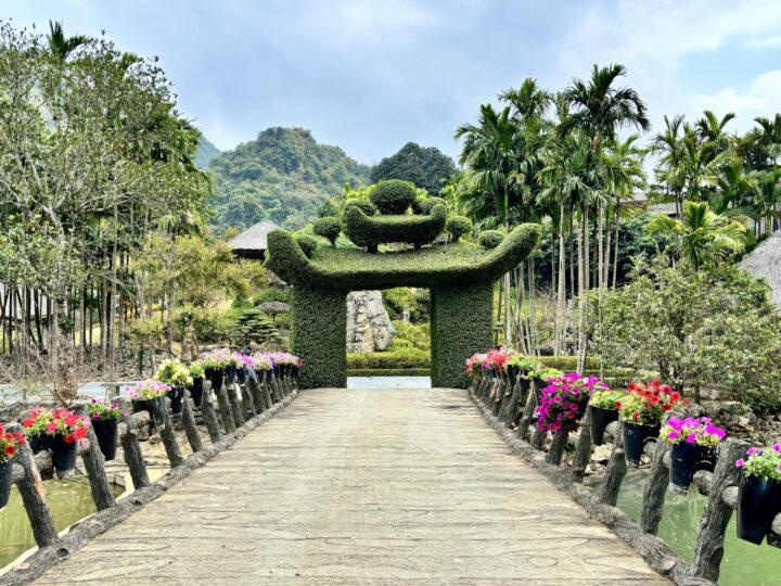 Bird Park bridge Tam Coc Ninh Binh Travel Blog Vietnam