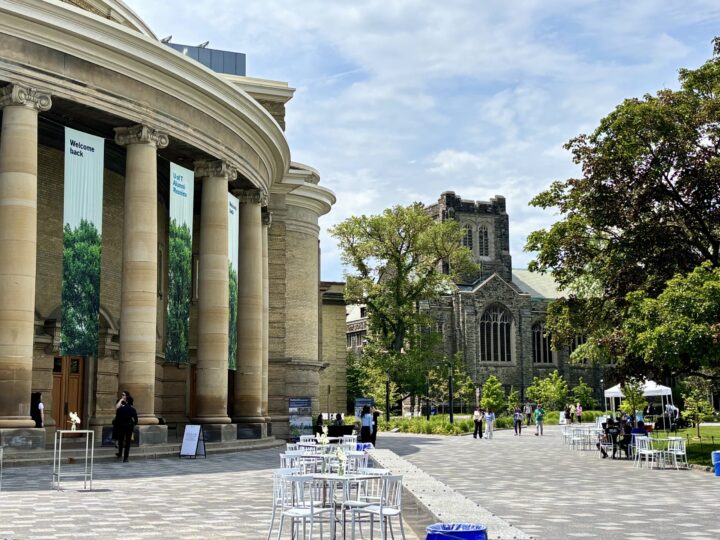 Buildings University Bike Tour Toronto City Trip Toronto Canada