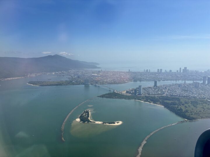 Flight Vietnam Airlines Da Nang to HCMC Travel Blog Ho Chi Minh City Vietnam