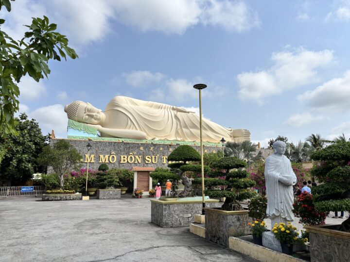 Lying Buddha Vinh Trang Pagoda Mekong Delta Can Tho Travel Blog Vietnam Asia