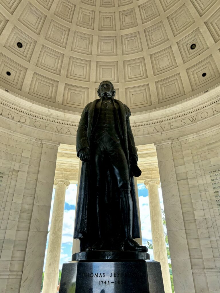 Statue Thomas Jefferson Memorial Washington DC City Trip