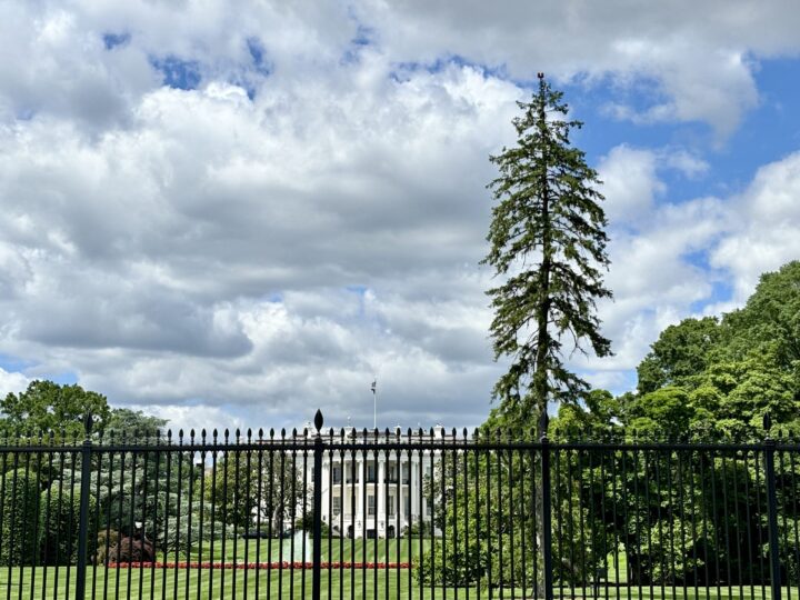 White House close Washington DC City Trip Travel USA