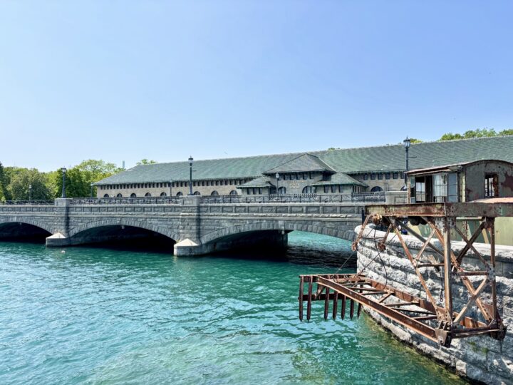 Energy Plant Niagara Falls Day trip from Toronto City Trip Toronto Canada