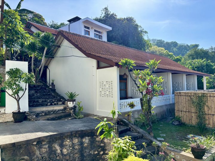 Green Hill Boutique Hotel in Labuan Bajo Flores