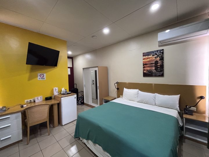 Hotel room at Residence Inn Nickerie before the Guyana ferry
