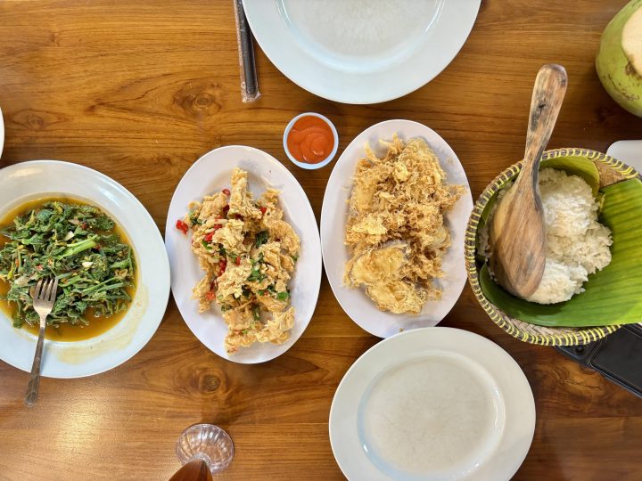 Lunch stop in Ruteng during the drive from Labuan Bajo to Bajawa