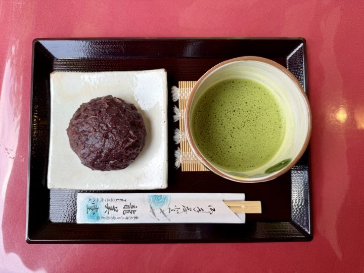 Matcha tea and small sweet at Ryubido in Nara