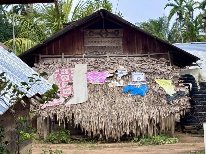 Wooden home in Nieuw Aurora village Suriname