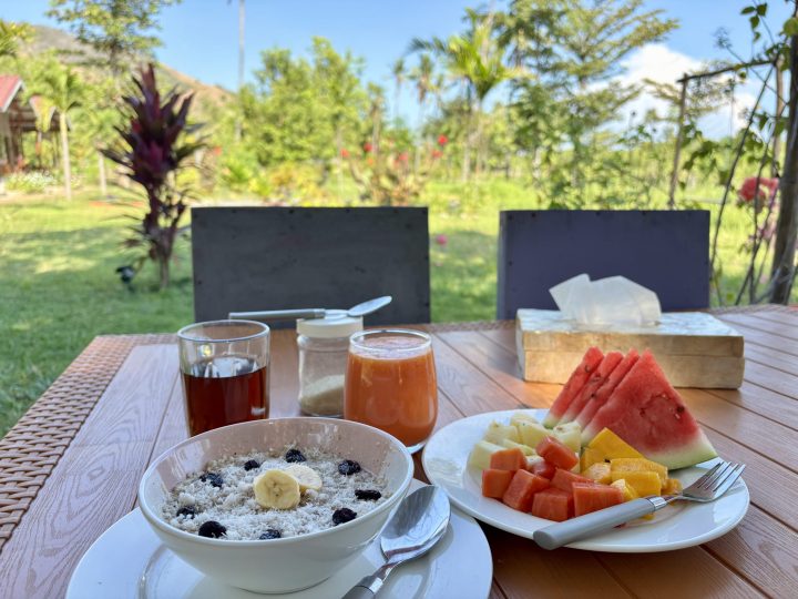 Oatmeal and fruit breakfast at Nuna Bungalows in Riung
