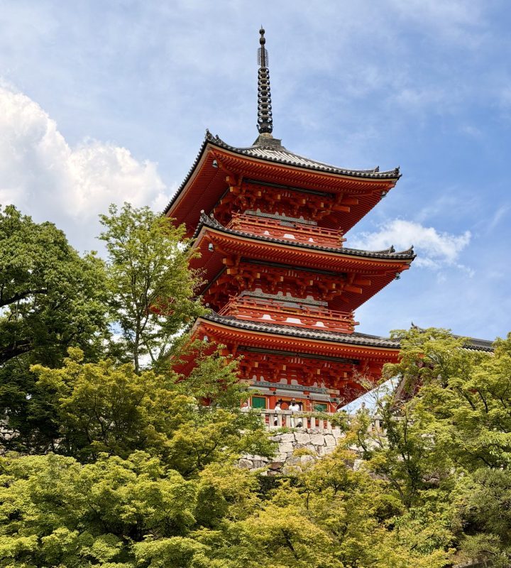 Bright red three-storied pagoda at Kiyomizu-dera Kyoto