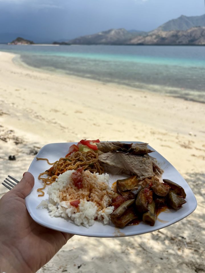 Indonesian beach lunch during the Riung 17 Islands Tour