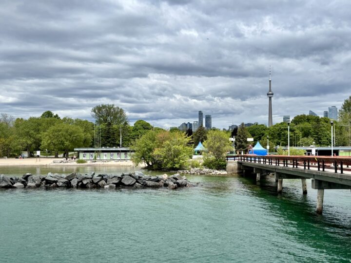 Pier Island Toronto City Trip Travel Islands