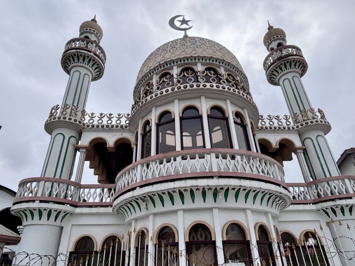 Mosque and synagogue near each other in Paramaribo, showing the cultural and religious mix of Suriname