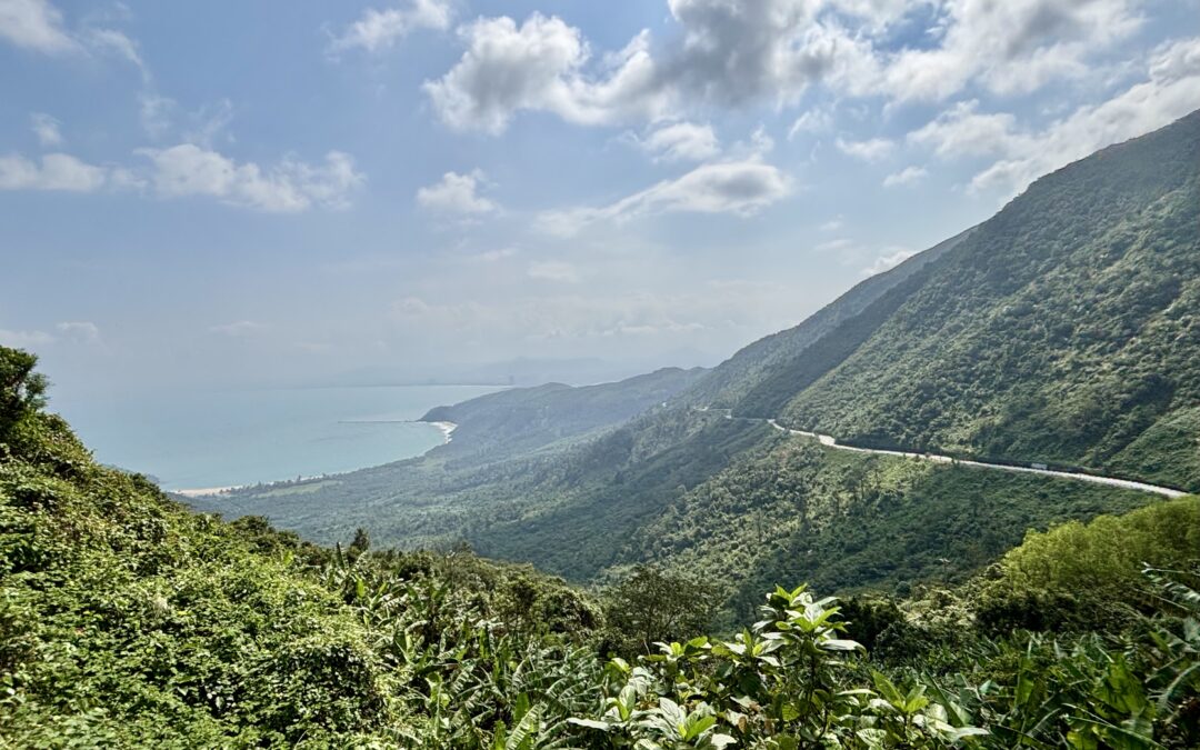Travel by Easy Rider from Hue to Hoi An!