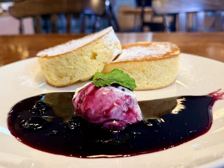 Fluffy Japanese pancakes at Fujisan Pancake